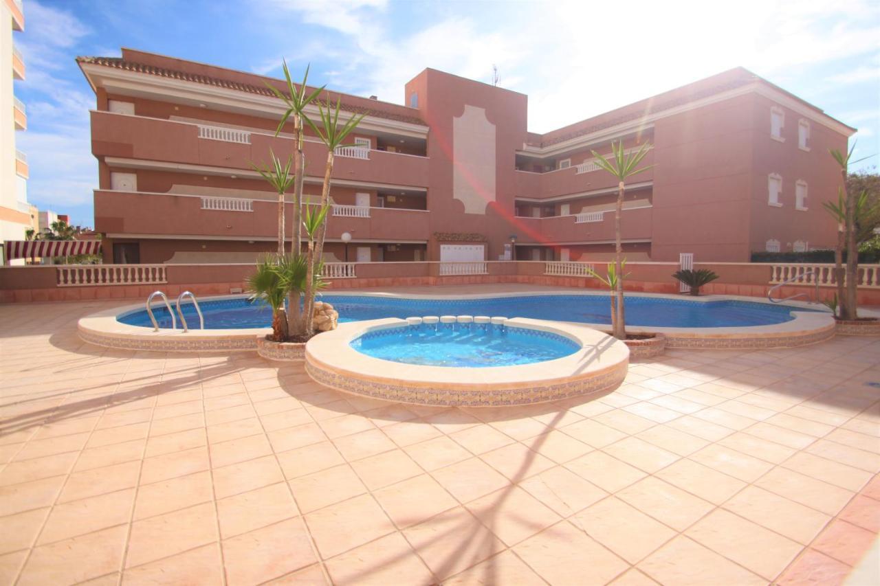 Apartamento Casaturis En Playa Lisa Santa Pola Sp101 المظهر الخارجي الصورة